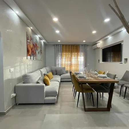 Markethome Bouganvilla * Адехе